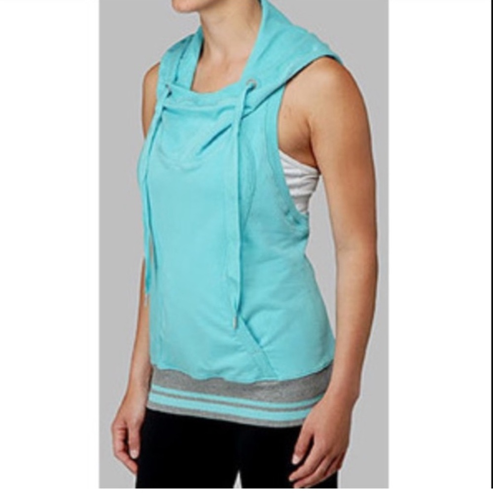 Lululemon Sleeveless SCUBA Hoodie